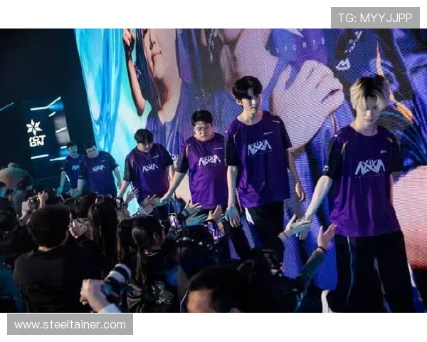 胡荷韬坚定自信前行无畏之征途